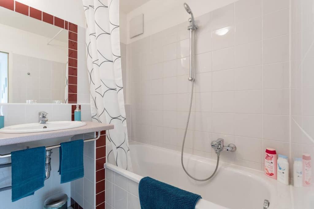 Bright Apartment In Hip & High Quality Neighborhood Вена Экстерьер фото