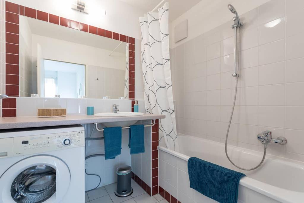 Bright Apartment In Hip & High Quality Neighborhood Вена Экстерьер фото